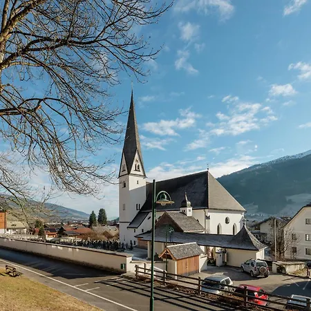 Apartment Beautiful In Salzburg With Balcony, Cleaning Included